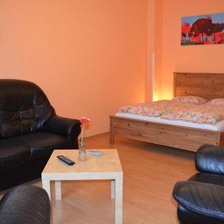 Apartments Letna Прага Екстер'єр фото